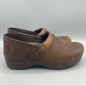 Dansko Brown Leather Nursing Clogs Women Size 37